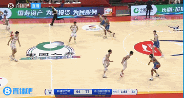 png电子攻防俱佳！新疆外援罗伯-爱德华兹13中7贡献19分7助4断1帽